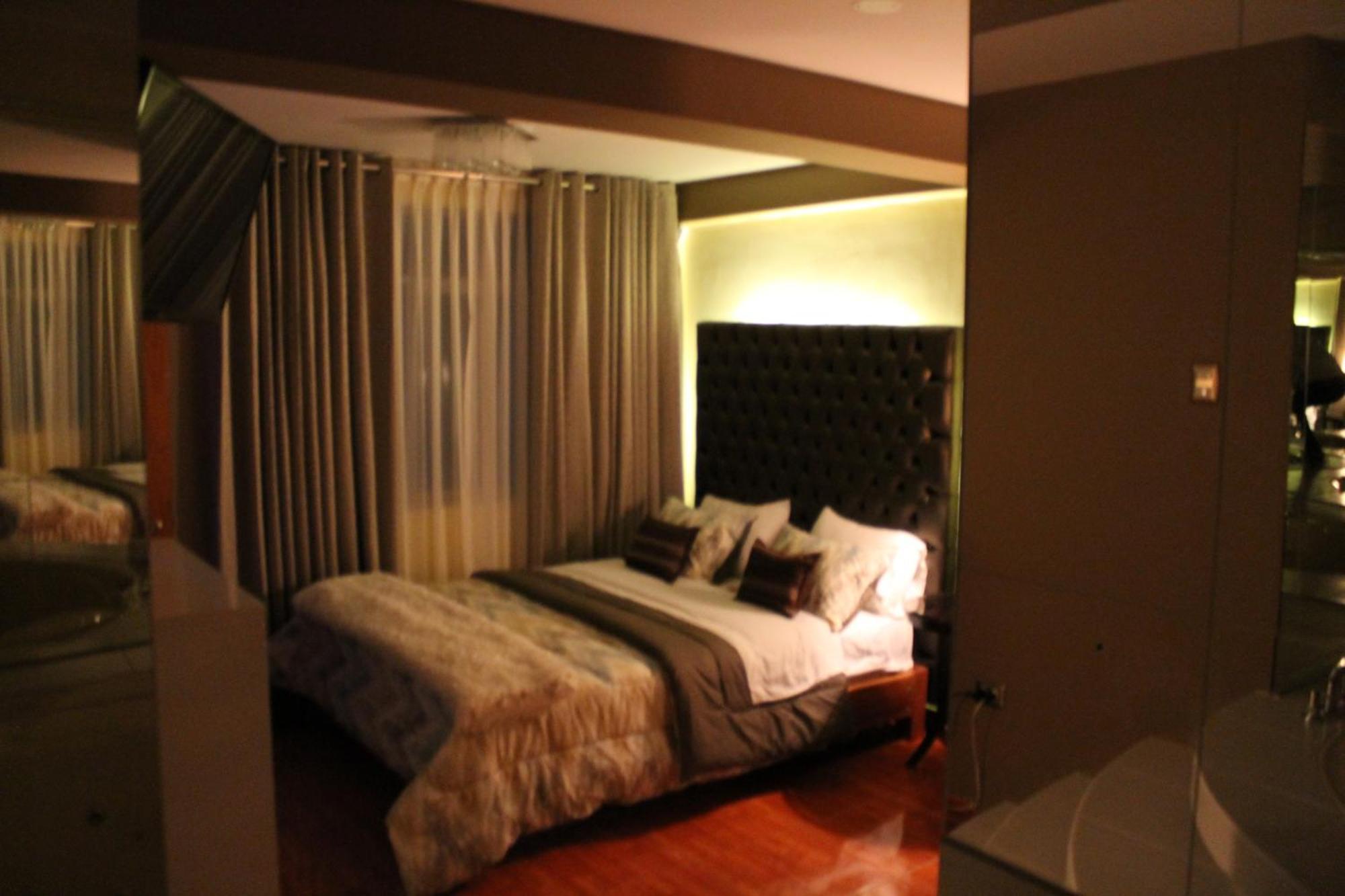 Hotel Venecia Huánuco الغرفة الصورة