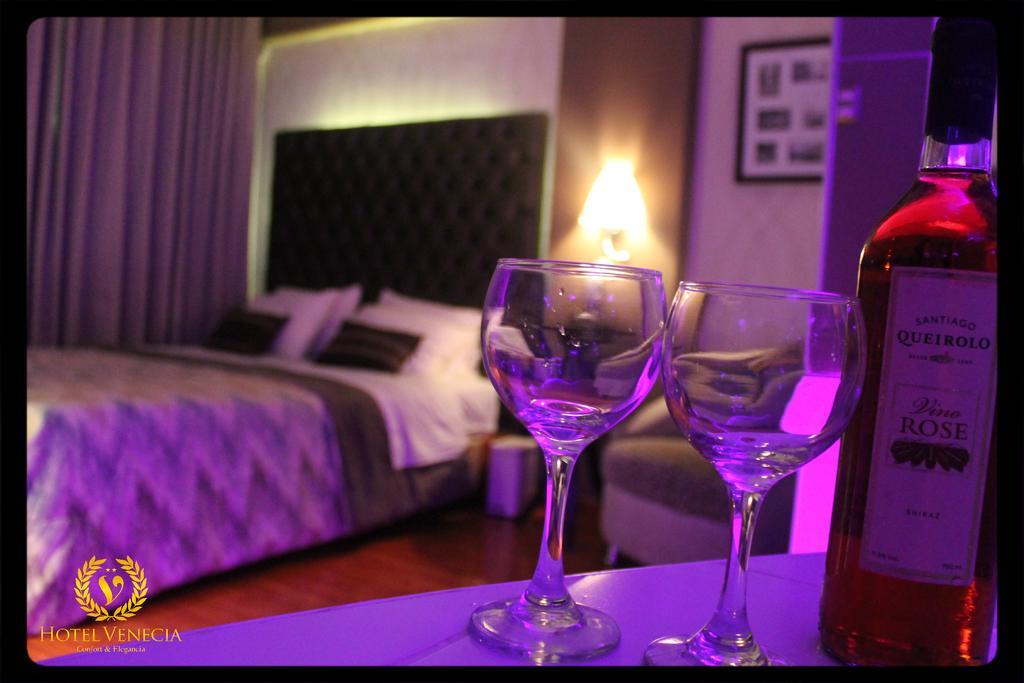 Hotel Venecia Huánuco الغرفة الصورة